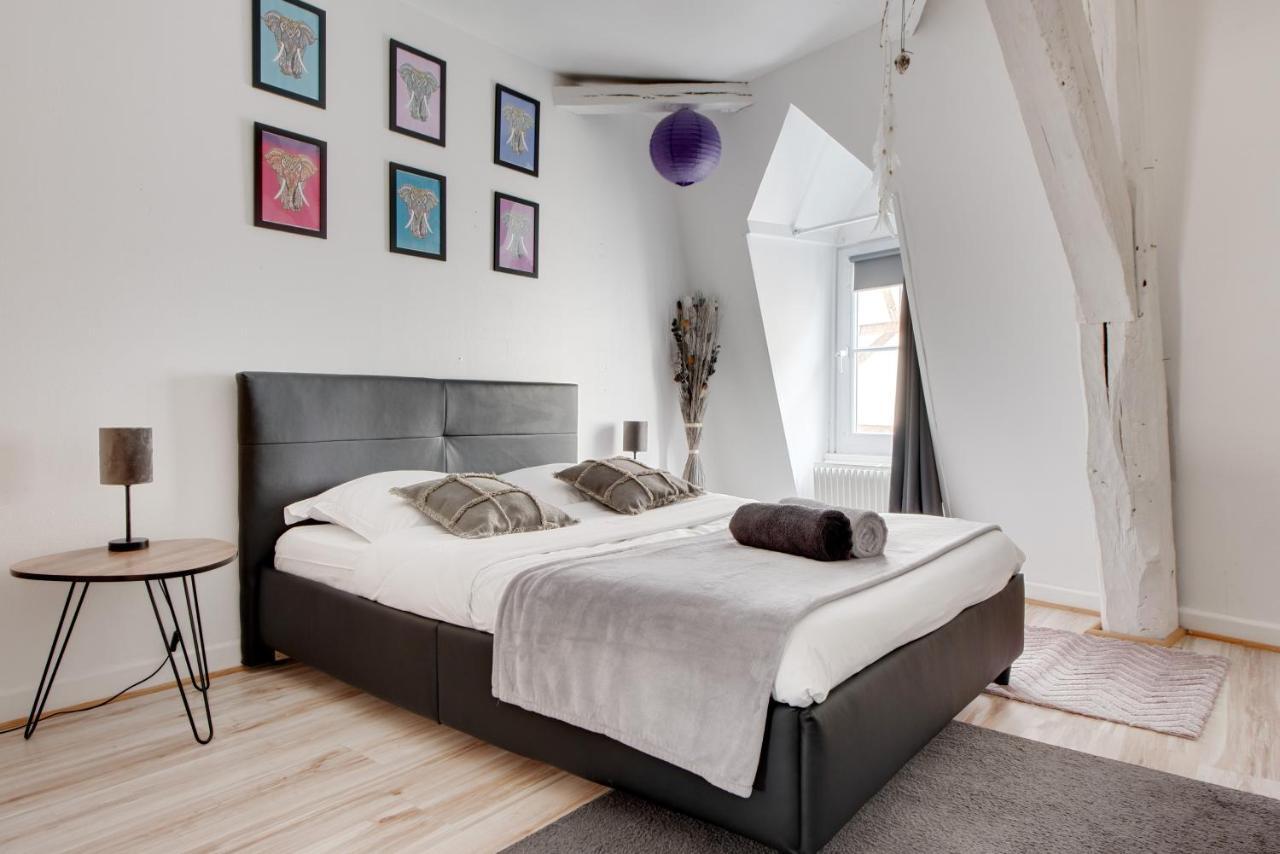 Le Grand Mirebeau - Parking Prive Apartment Бурж Екстериор снимка