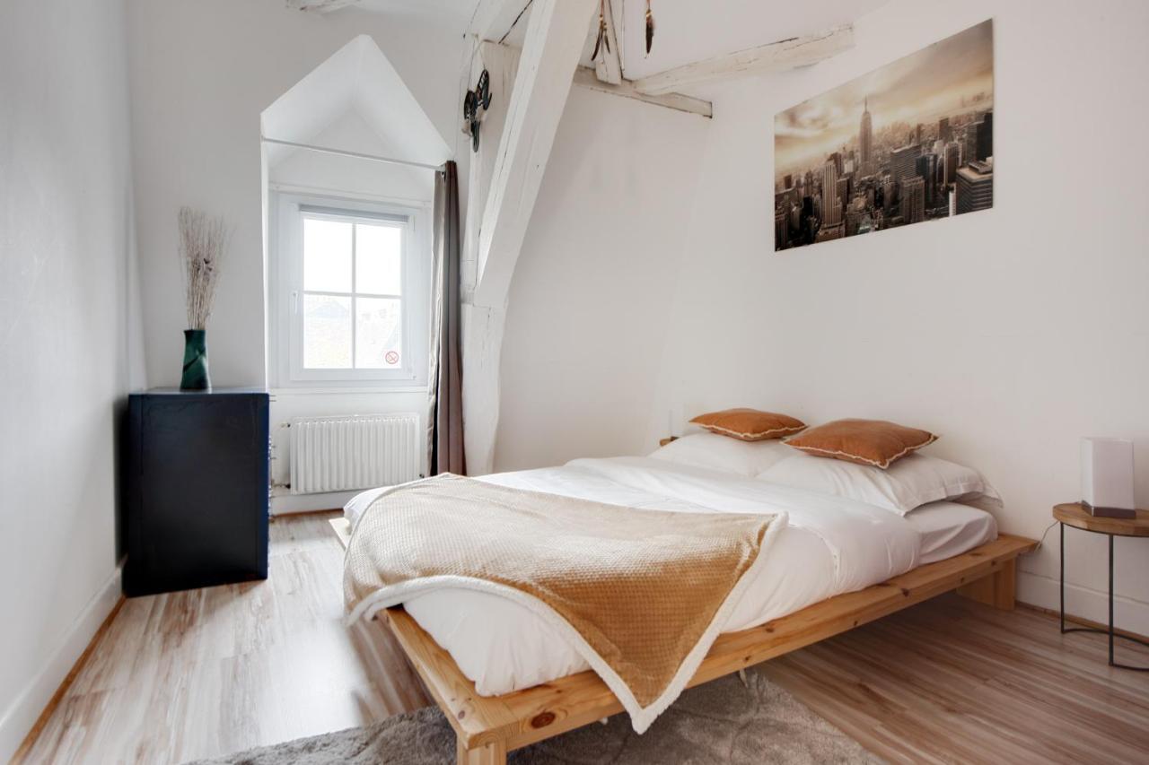 Le Grand Mirebeau - Parking Prive Apartment Бурж Екстериор снимка
